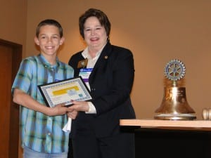 Gavin Strauss, 4-Way Essay Test Winner Gavin Strauss, 4-Way Essay Test Winner